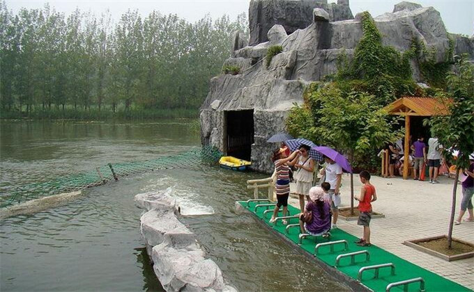 枣庄微山湖红荷湿地自由行门票团购